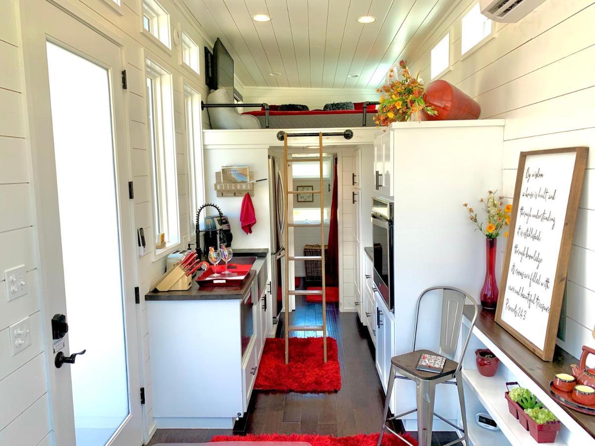 Zions Tiny Oasis Guest House Virgin Exterior photo