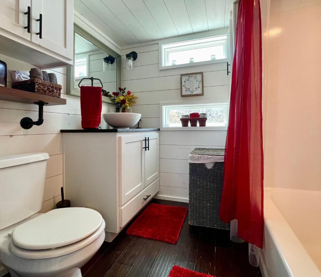 Zions Tiny Oasis Guest House Virgin Exterior photo